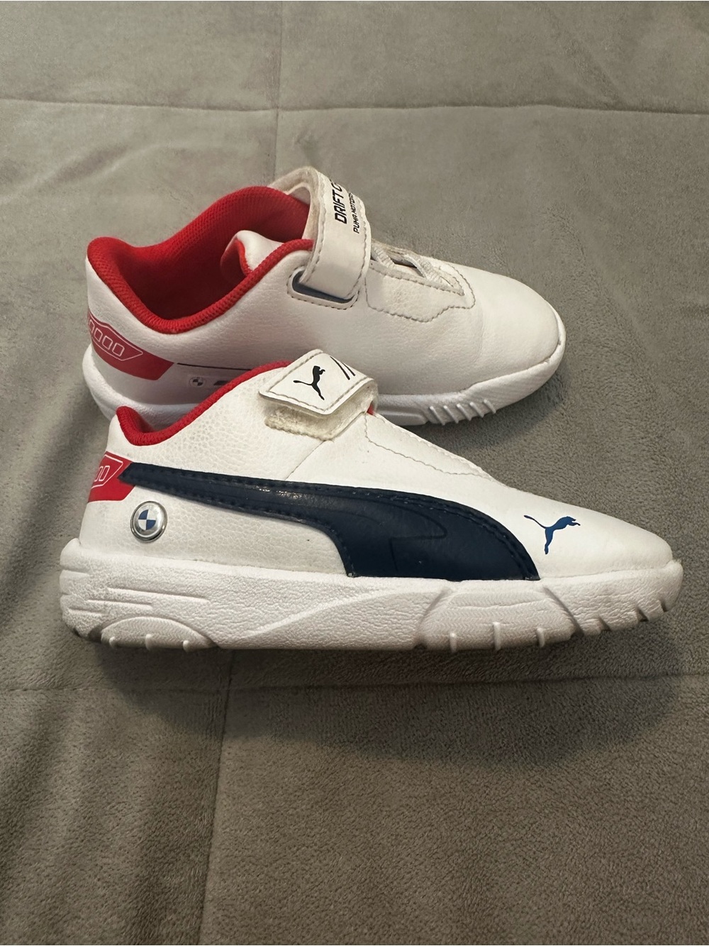Puma Kids White and Red Slip-On Sneakers with Navy Formstrip 9c